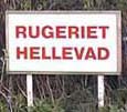 Vejskilt ved Rugeriet Hellevad